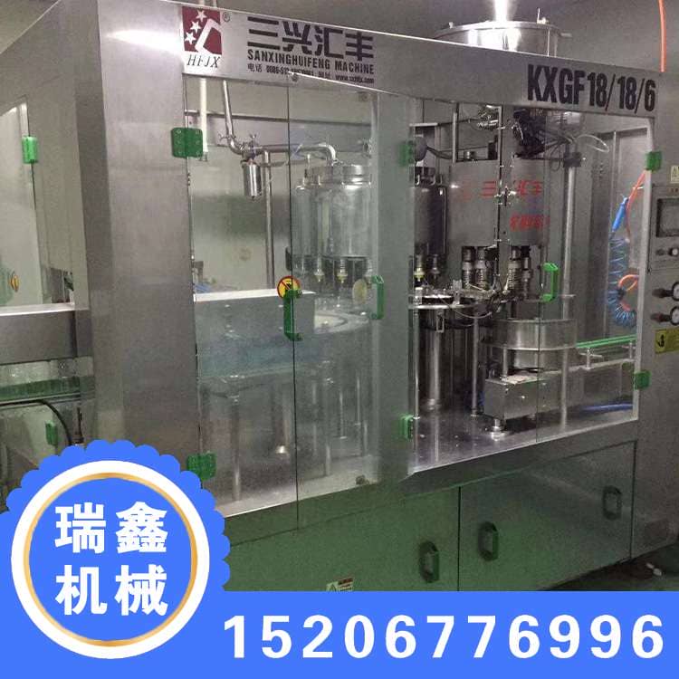玻璃水灌装机、旋盖机