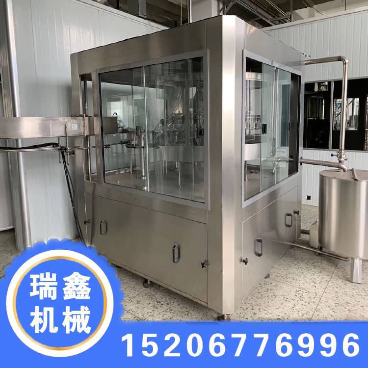玻璃水灌装机、旋盖机
